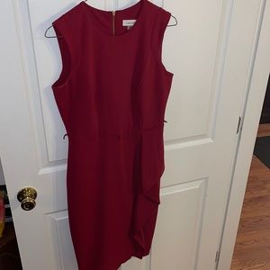 Sleveless sheath with side ruffle dress